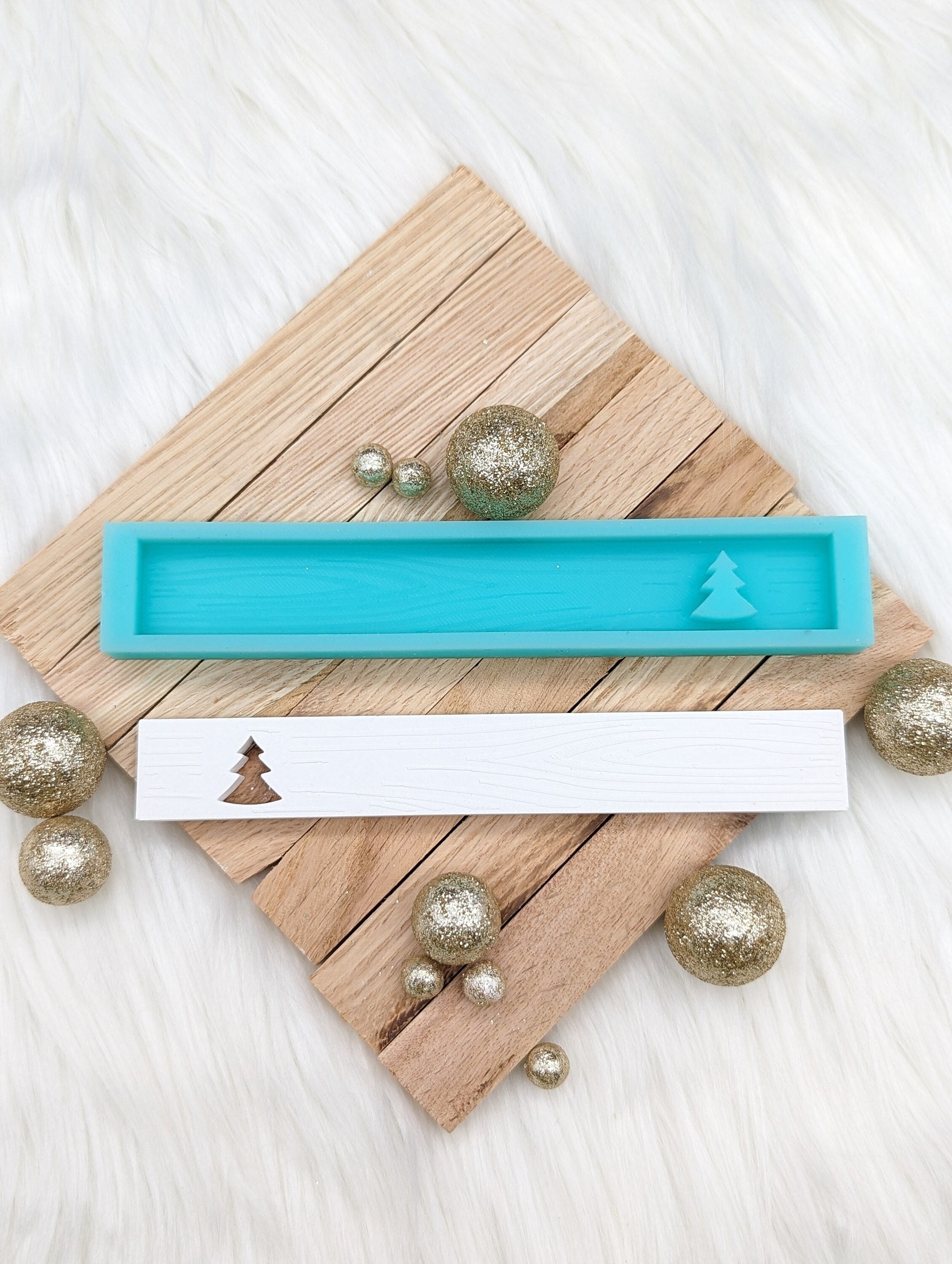 Klötzchen Gießform / Tannenbaum / Silikonform für Klötzchen / 160x22x8 mm / Silikon Klötzchen Gießform/Gießform Klötzchen mit Holzmaserung