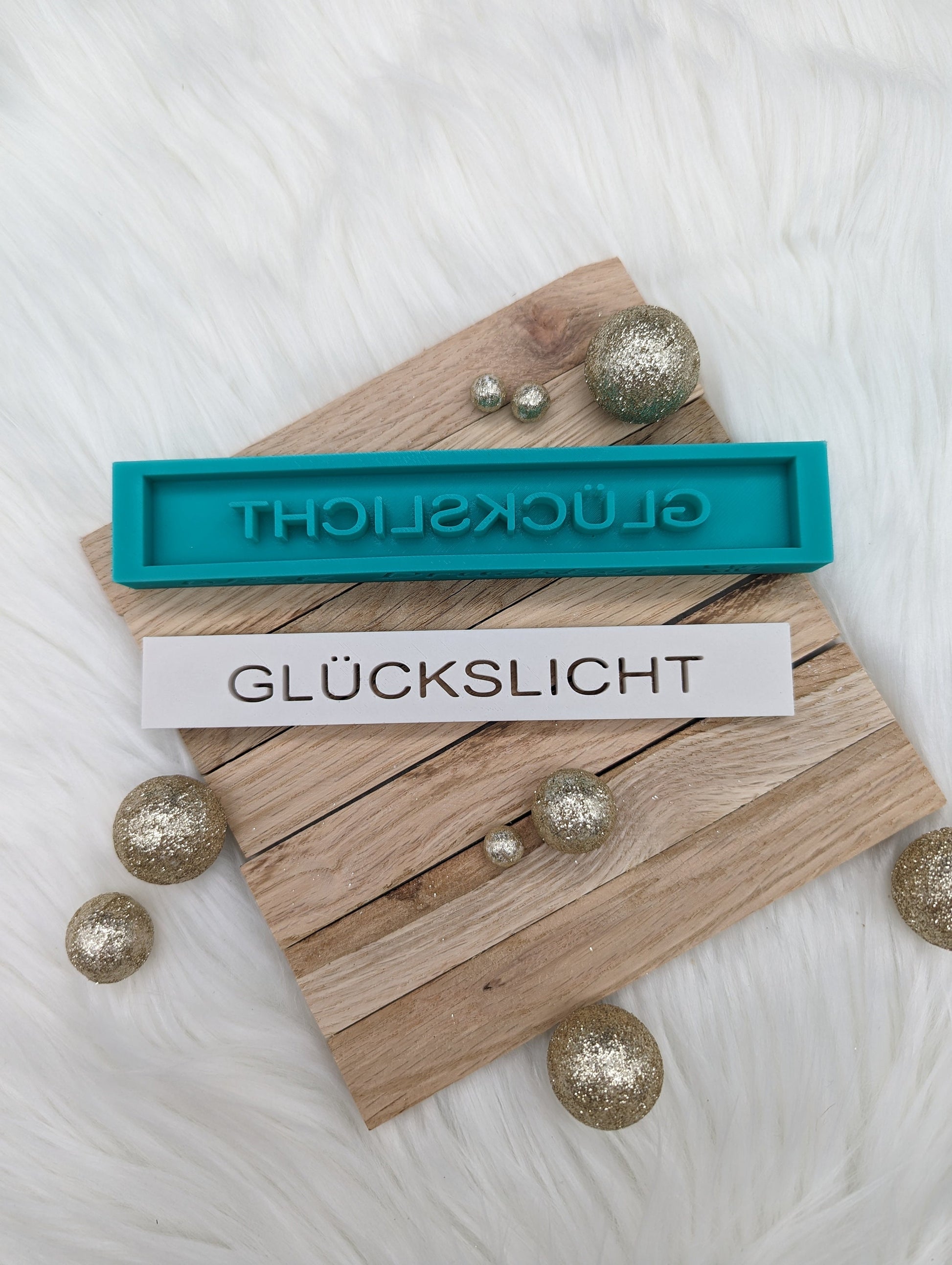 Klötzchen Gießform / GLÜCKSLICHT / Silikonform für Klötzchen / 160x22x8 mm / Silikon Klötzchen Gießform /Gießform Klötzchen