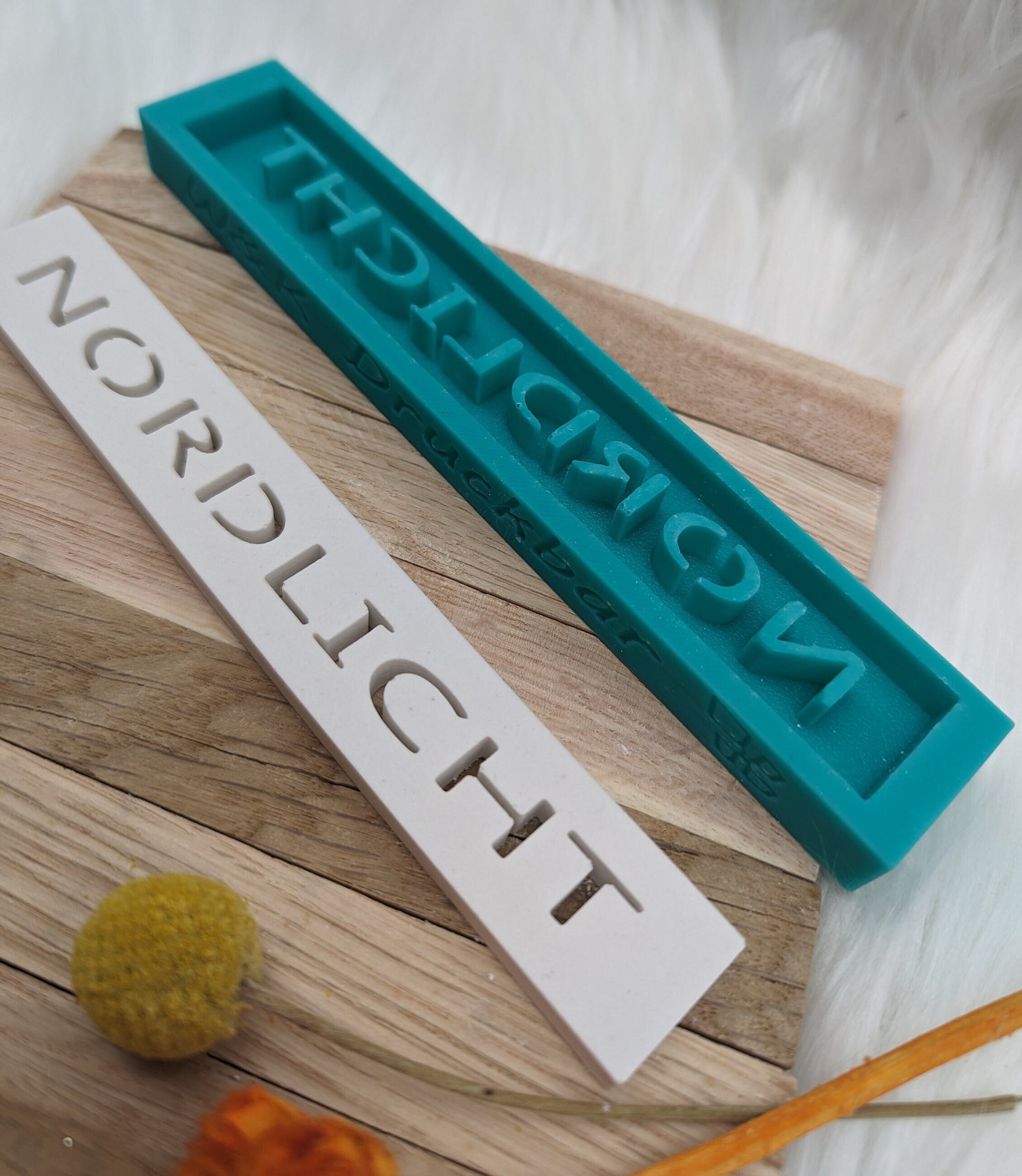 Klötzchen Gießform / NORDLICHT / Silikonform für Klötzchen / 160x22x8 mm / Silikon Klötzchen Gießform /Gießform Klötzchen