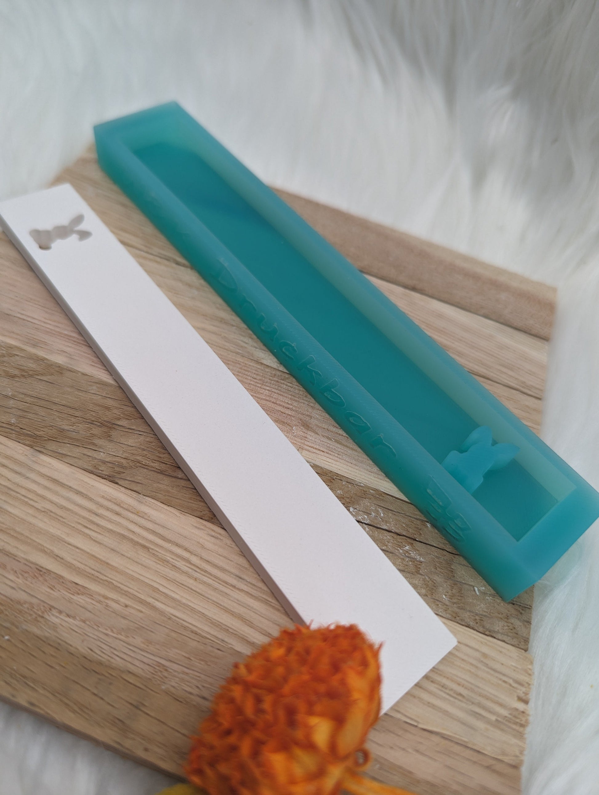 Klötzchen Gießform / Osterhase / Silikonform für Klötzchen / 160x22x8 mm / Silikon Klötzchen Gießform /Gießform Klötzchen