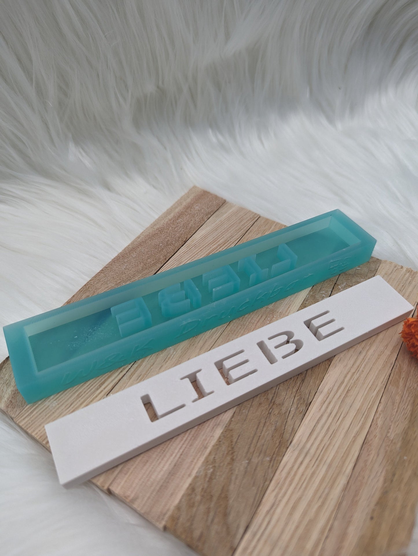 Klötzchen Gießform / LIEBE / Silikonform für Klötzchen / 160x22x8 mm / Silikon Klötzchen Gießform /Gießform Klötzchen