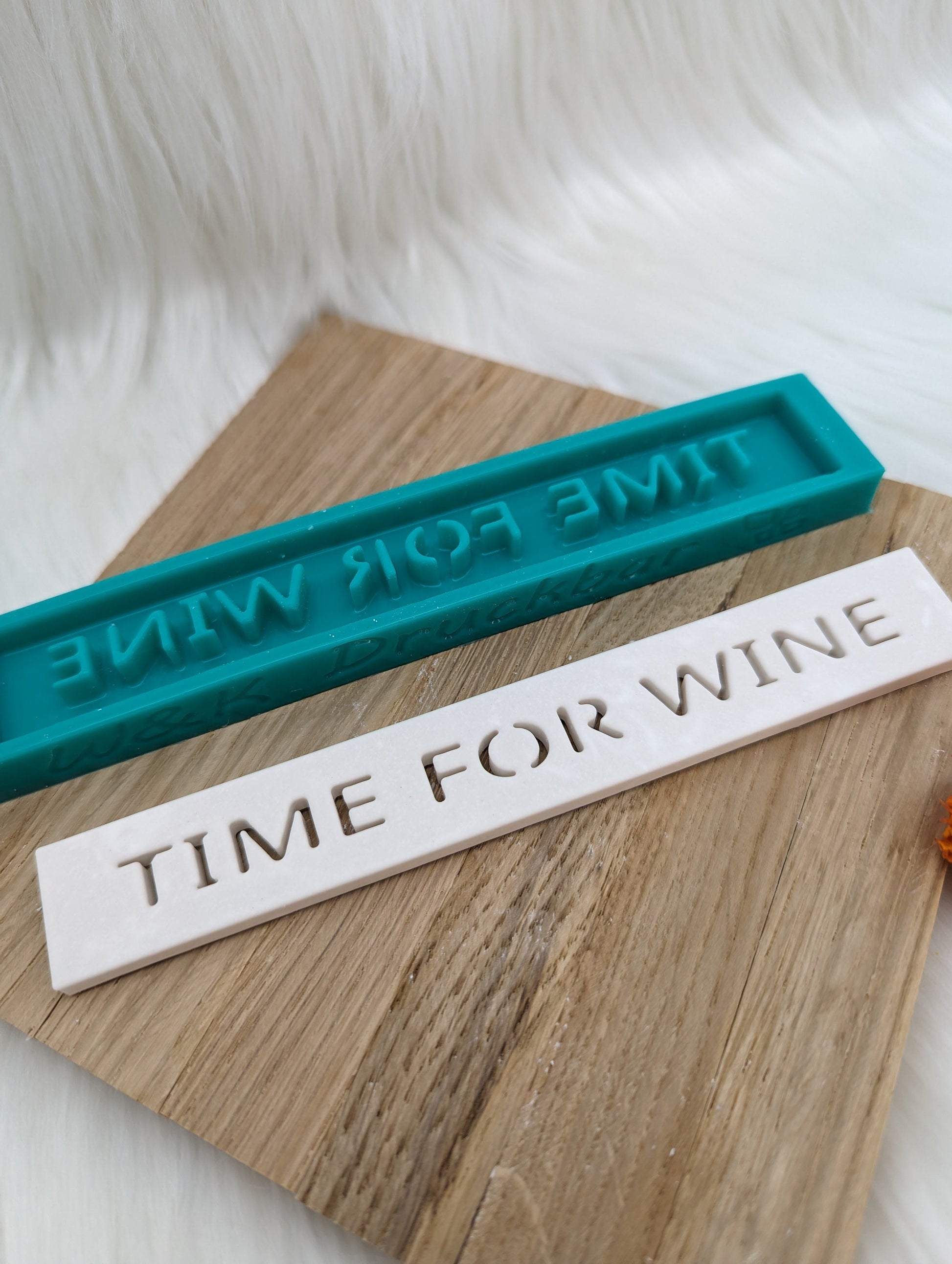 Klötzchen Gießform / TIME FOR WINE / Silikonform für Klötzchen / 160x22x8 mm /Silikon Klötzchen Gießform/Gießform Klötzchen