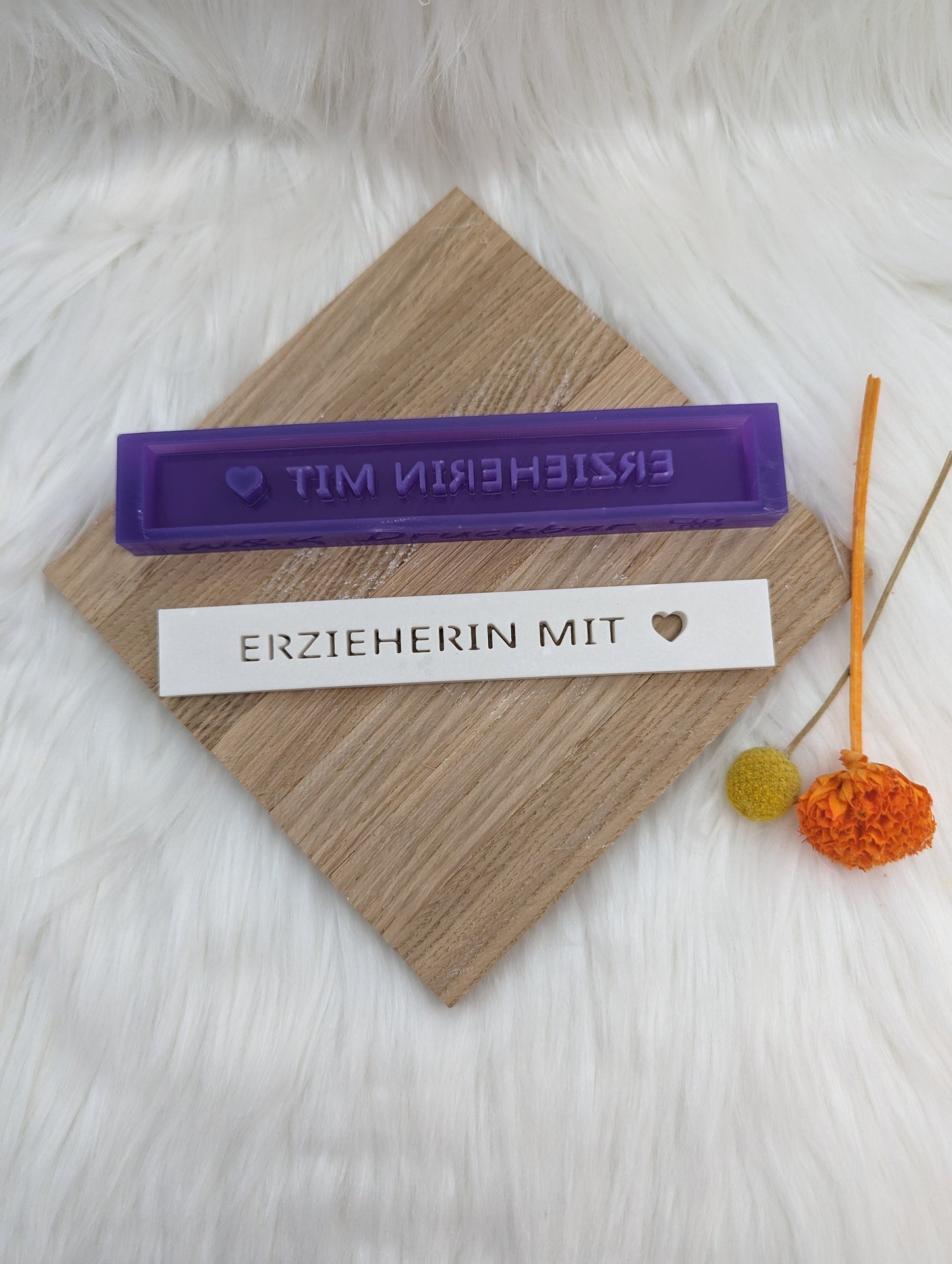 Klötzchen Gießform / ERZIEHERIN MIT Herz / Silikonform für Klötzchen / 160x22x8 mm / Silikon Klötzchen Gießform /Gießform Klötzchen