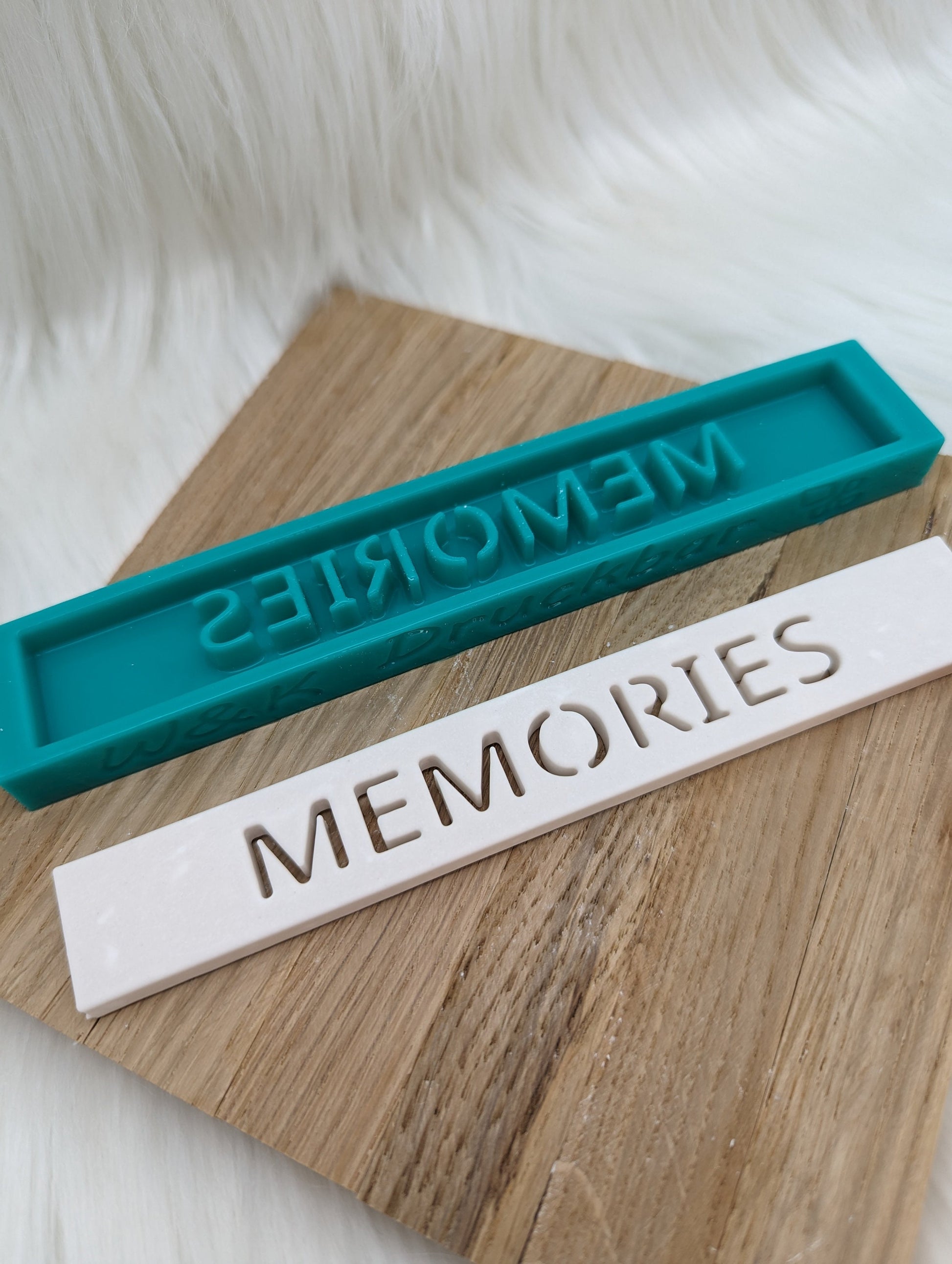 Klötzchen Gießform / MEMORIES / Silikonform für Klötzchen / 160x22x8 mm /Silikon Klötzchen Gießform/Gießform Klötzchen