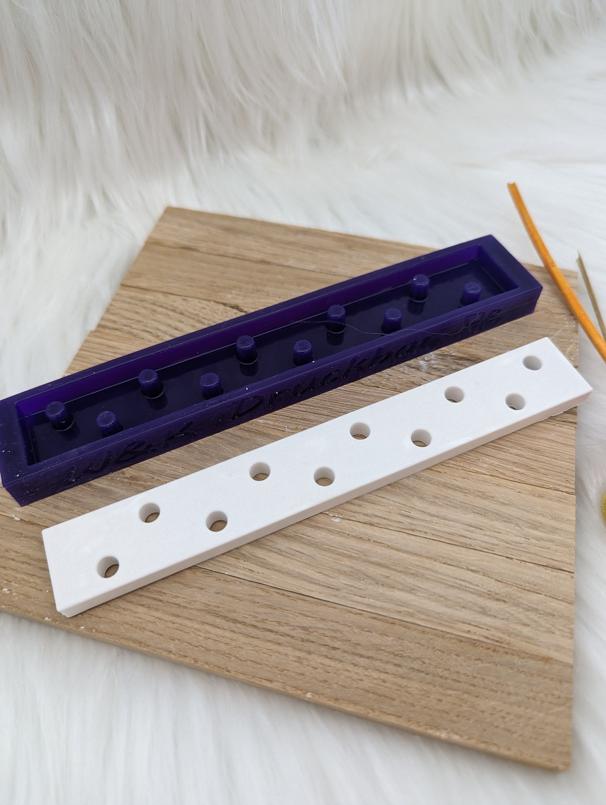 Klötzchen Gießform / Pünktchen / Punkte / Silikonform für Klötzchen / 160x22x8 mm / Silikon Klötzchen Gießform /Gießform Klötzchen