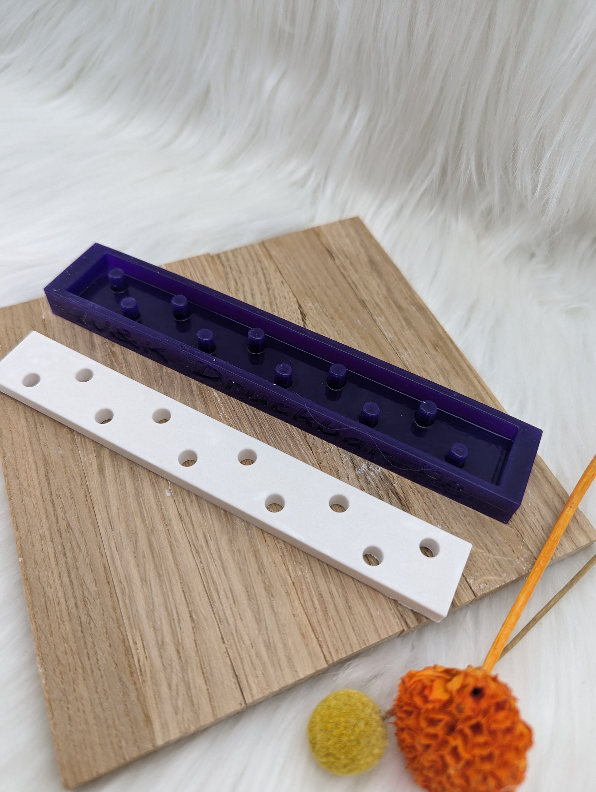 Klötzchen Gießform / Pünktchen / Punkte / Silikonform für Klötzchen / 160x22x8 mm / Silikon Klötzchen Gießform /Gießform Klötzchen