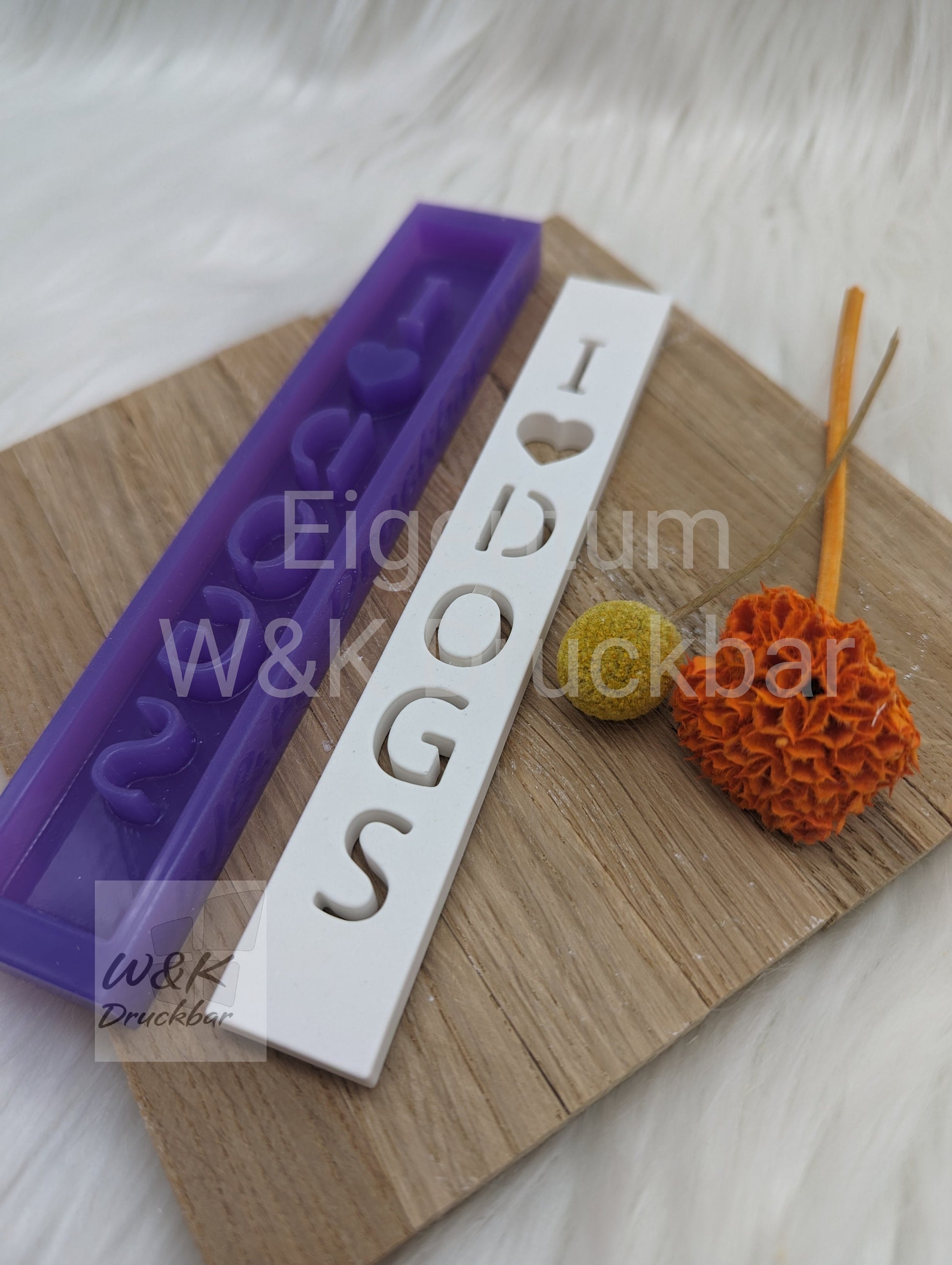 Klötzchen Gießform / I Herz DOGS Hochkant / Silikonform für Klötzchen / 160x22x8 mm / Silikon Klötzchen Gießform /Gießform Klötzchen