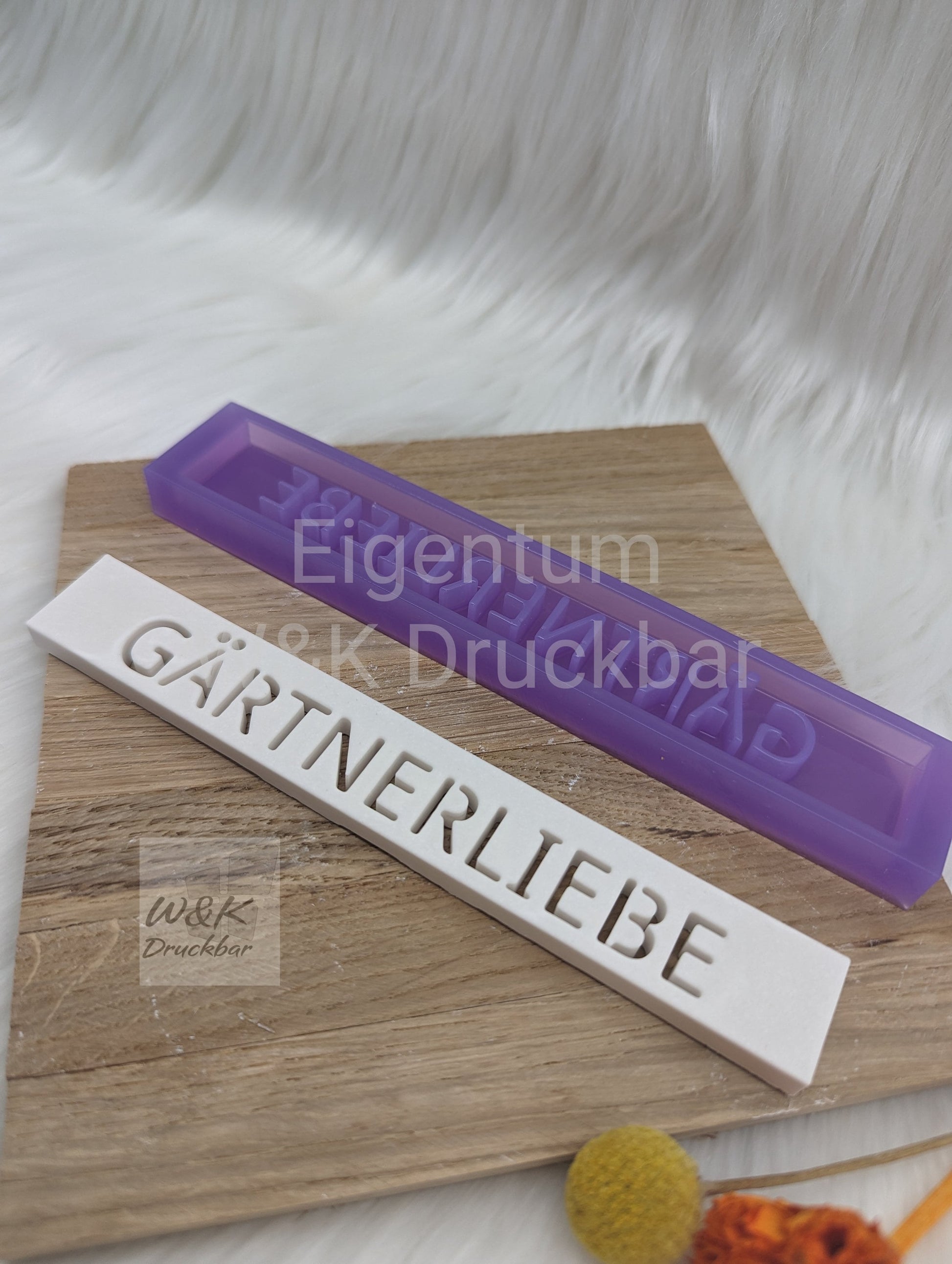 Klötzchen Gießform / GÄRTNERLIEBE / Silikonform für Klötzchen/160x22x8 mm/Silikon Klötzchen Gießform Herz Motiv
