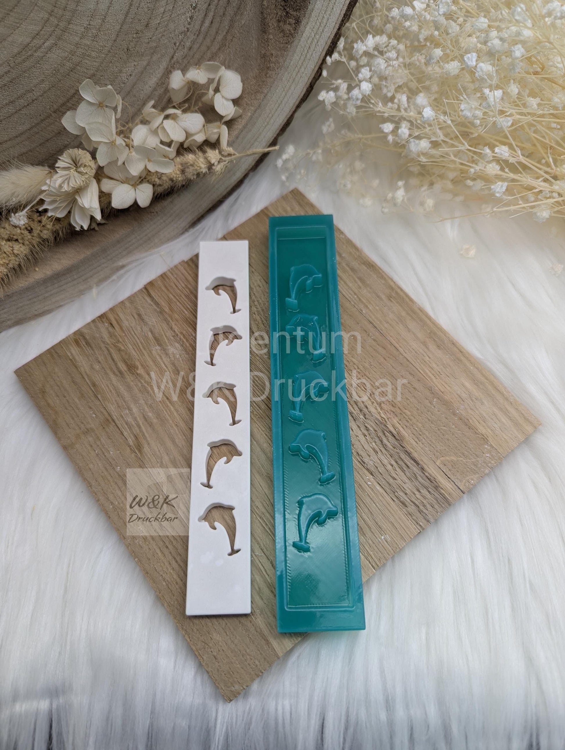 Klötzchen Gießform / Delphin Hochkant / Silikonform für Klötzchen / 160x22x8 mm / Silikon Klötzchen Gießform /Gießform Klötzchen