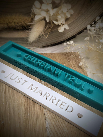 Klötzchen Gießform / Just Married / Silikonform für Klötzchen / 160x22x8 mm / Silikon Klötzchen Gießform /Gießform Klötzchen