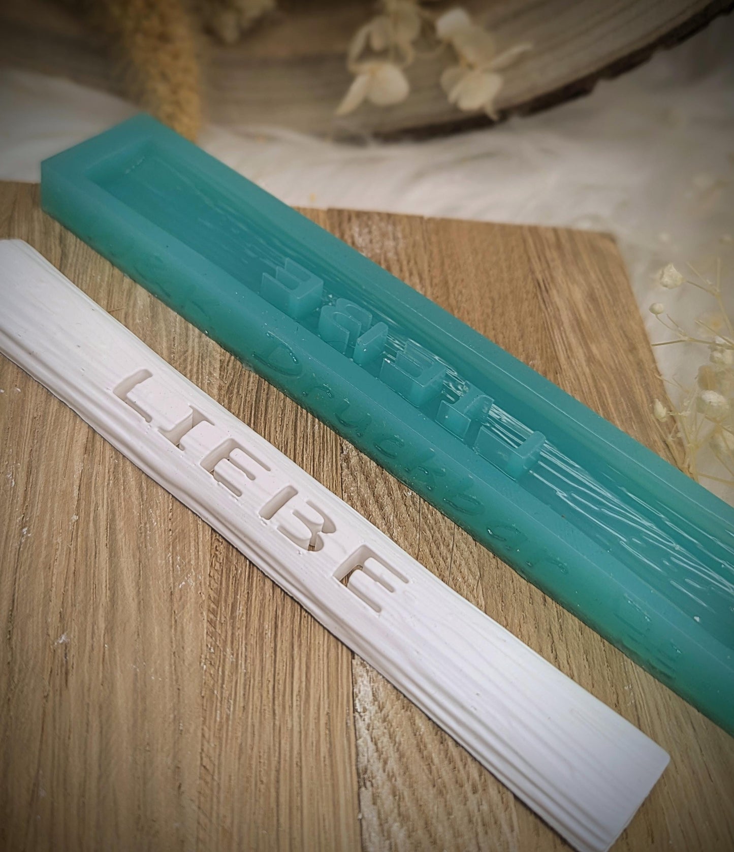 Klötzchen Gießform / Liebe / Holzoptik / Silikonform für Klötzchen / 160x22x8 mm / Silikon Klötzchen Gießform /Gießform Klötzchen