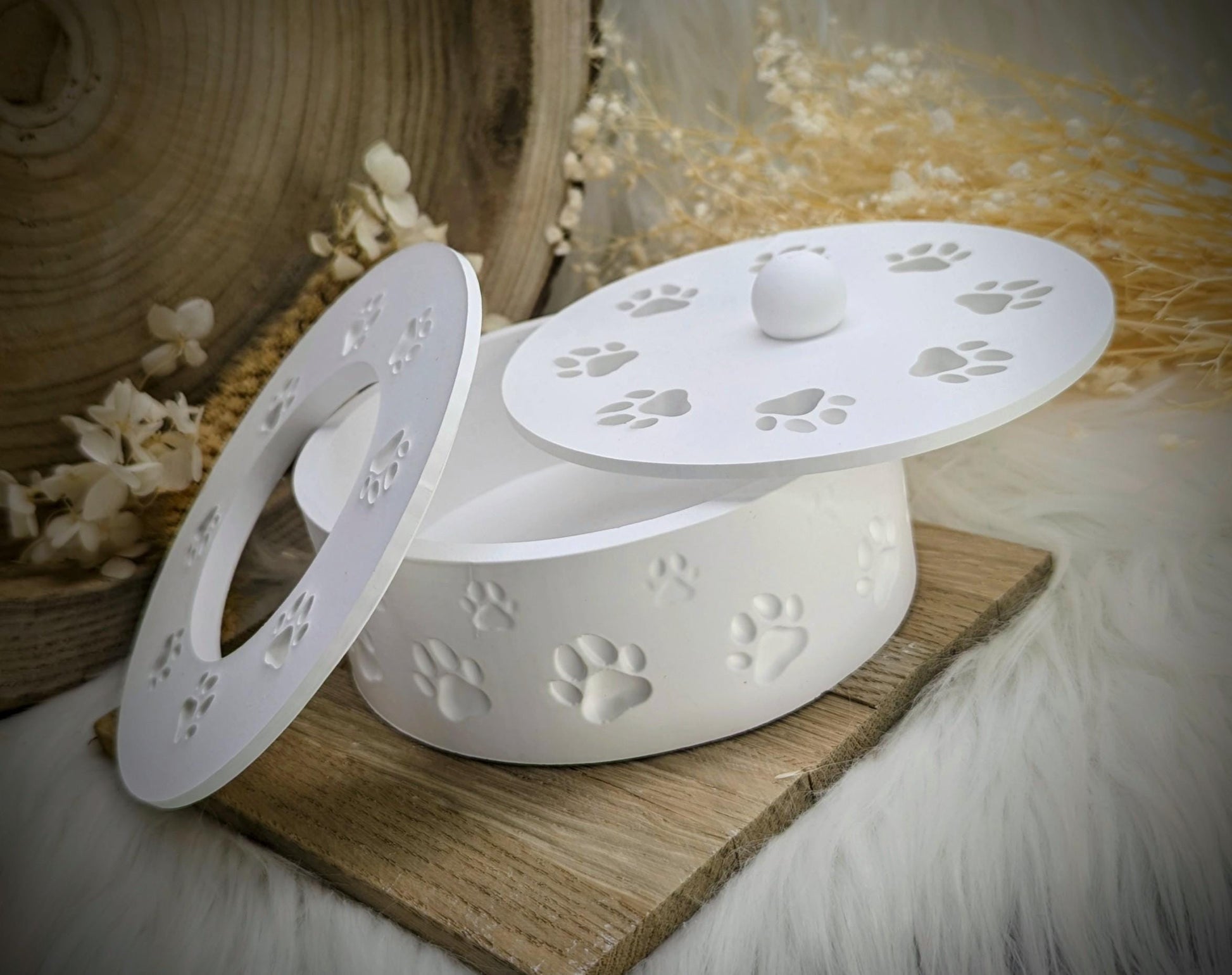 Silikonform für Schale / Wuff & Wow / Pfoten / Lichtkranz / mit Boden / Raysin / Silikonform