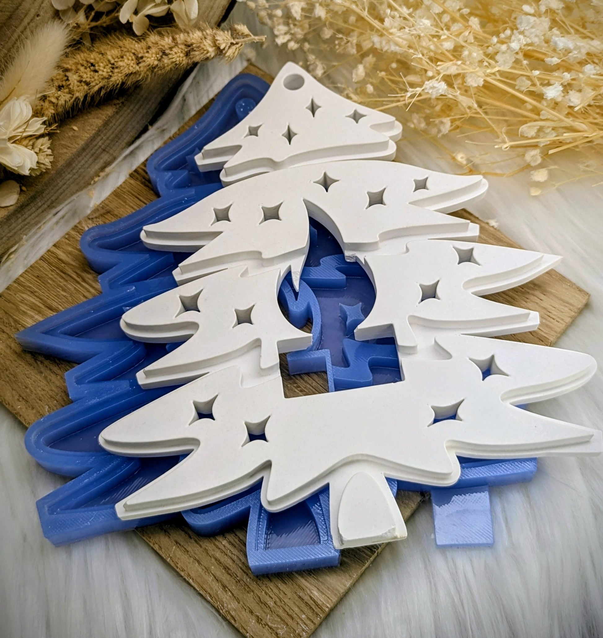 Leuchti der Tannenbaum Löwe / Raysin / Silikonform / Beleuchtung