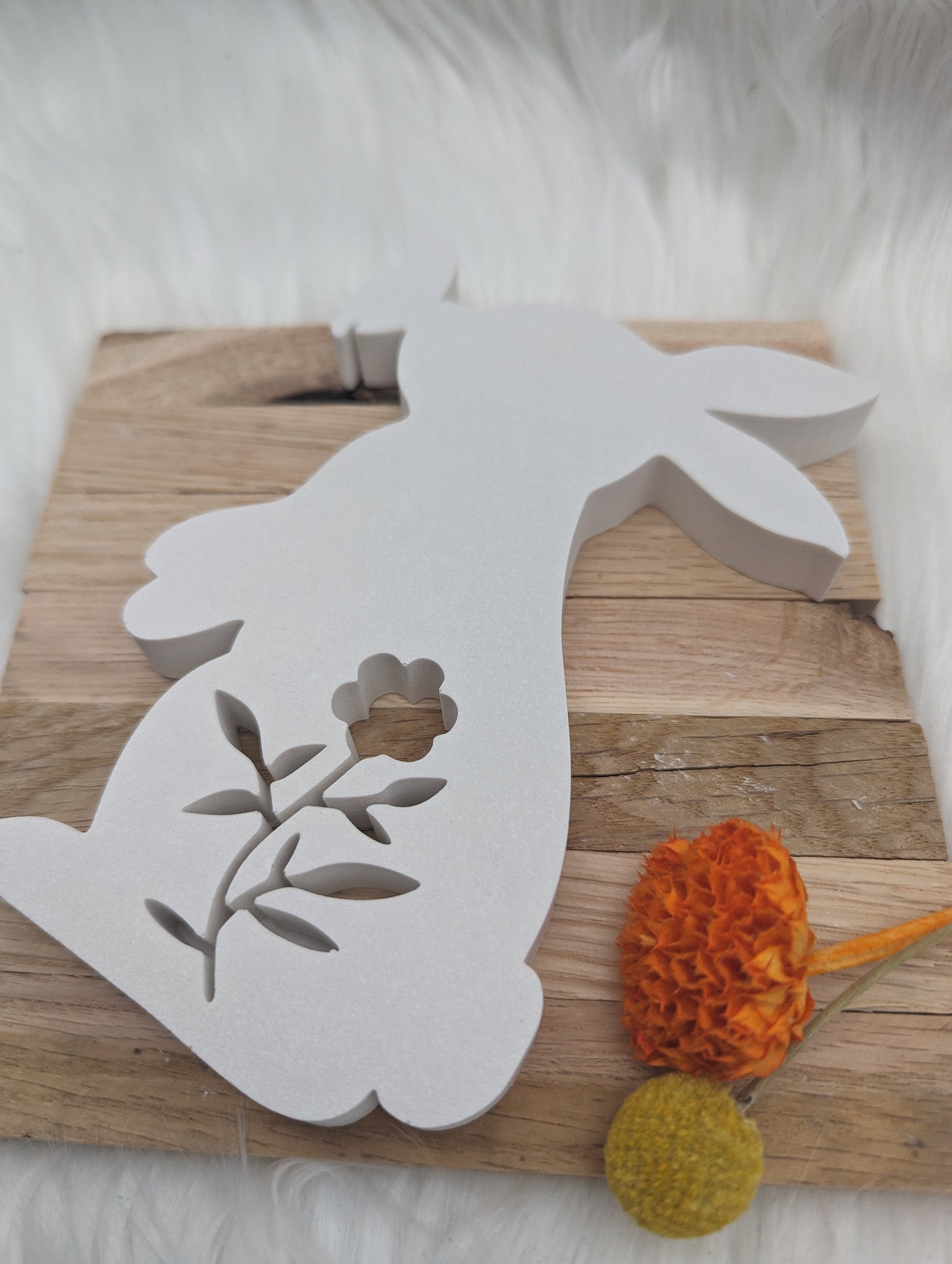 Silikonform Hase mit Schmetterling / Hase / Schmetterling / Ostern / Gießform / Raysin / Silikonform