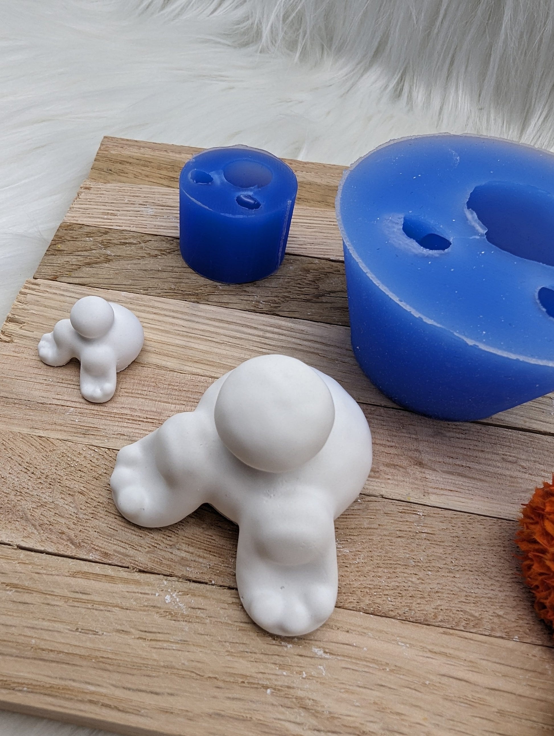Silikonform Hasenpopo / Osterhase / Ostern / Gießform / Raysin / Silikonform